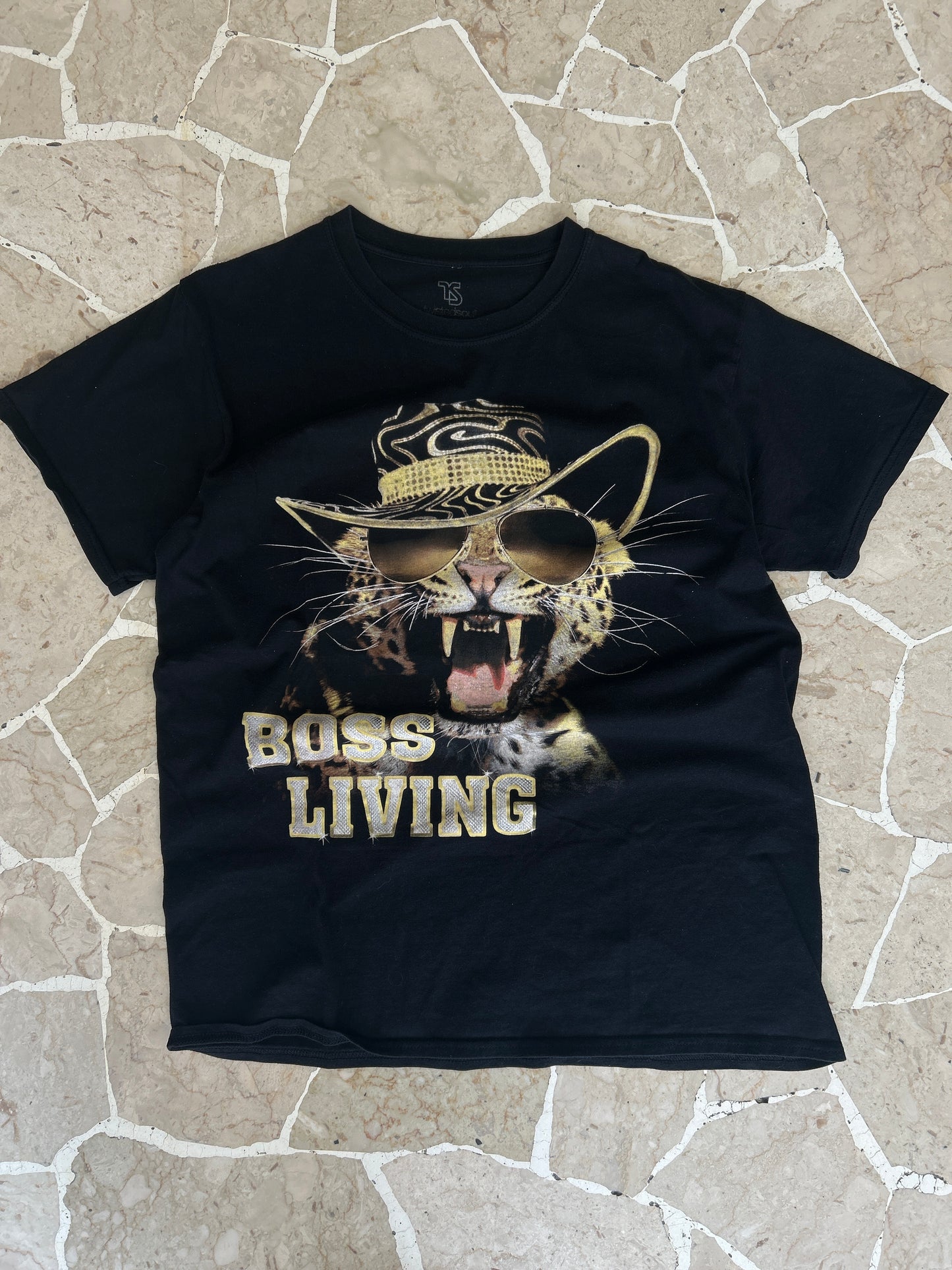 T-shirt Boss Living