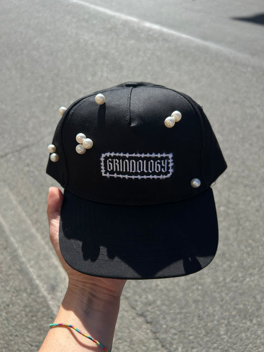 1|1 Grindology Hat #8 Pearl