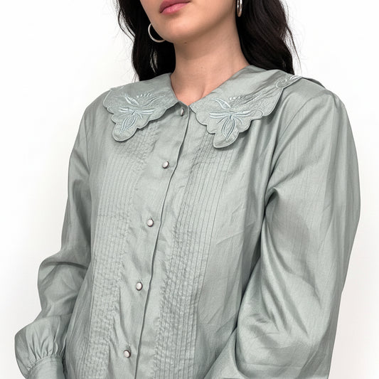 Vintage Woman Shirt