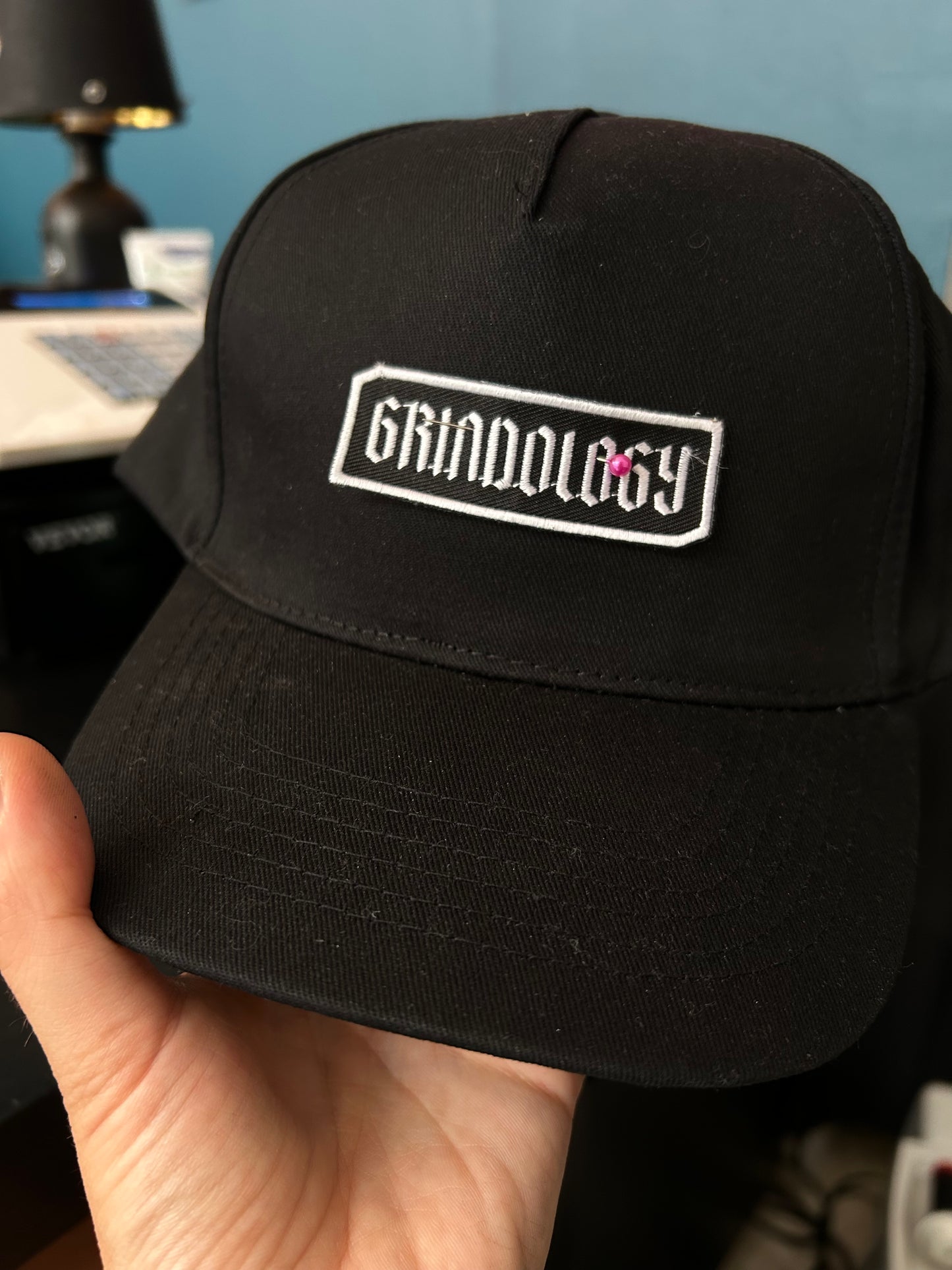 1|1 Grindology Hat #8 Pearl
