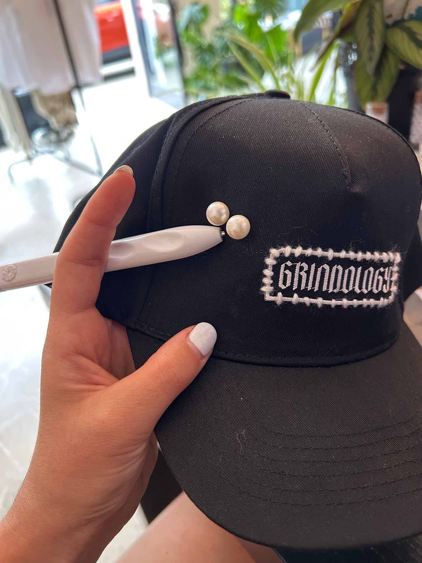 1|1 Grindology Hat #8 Pearl
